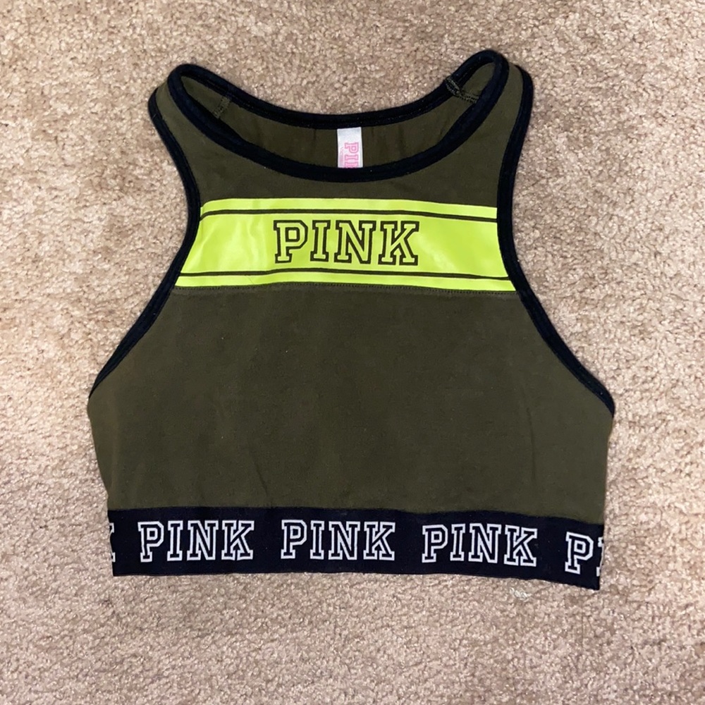 pink sports bra
